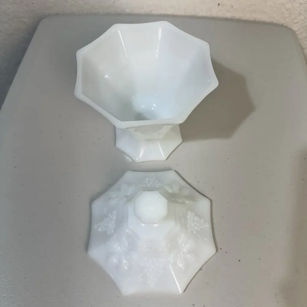 Anchor Hocking White Milk Glass Pedestal Candy Dish & Lid Grapevine Harvest VTG
